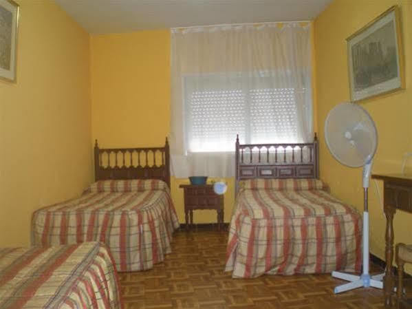 Hostal Salud Mérida Eksteriør bilde